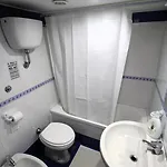 Lizzy's House Apartment